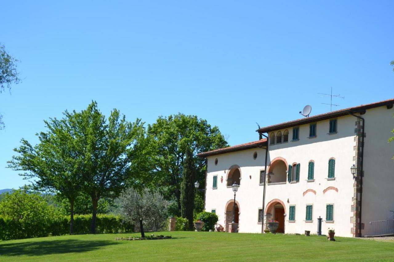 Fattoria Di Belvedere Poppi Buitenkant foto