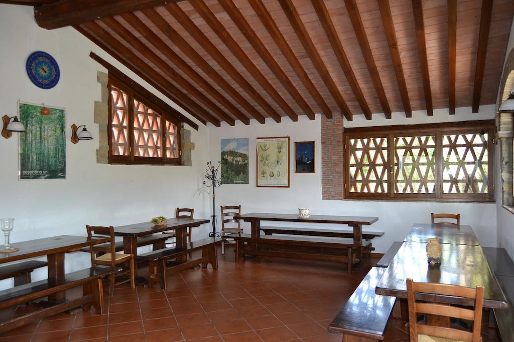 Fattoria Di Belvedere Poppi Buitenkant foto