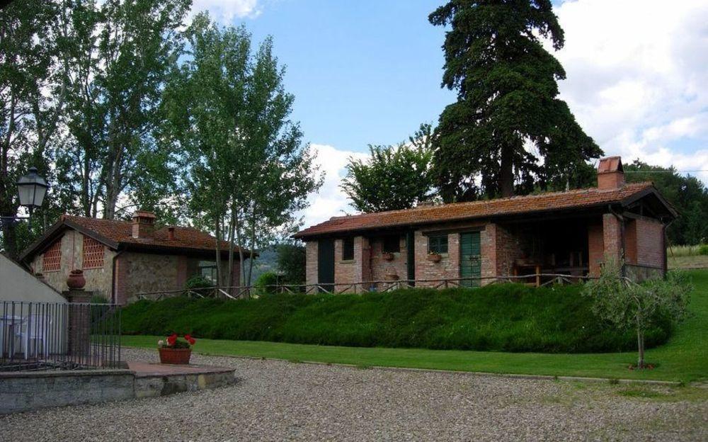 Fattoria Di Belvedere Poppi Buitenkant foto