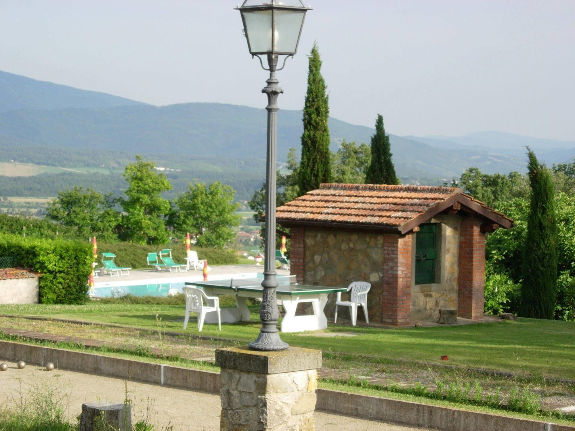 Fattoria Di Belvedere Poppi Buitenkant foto
