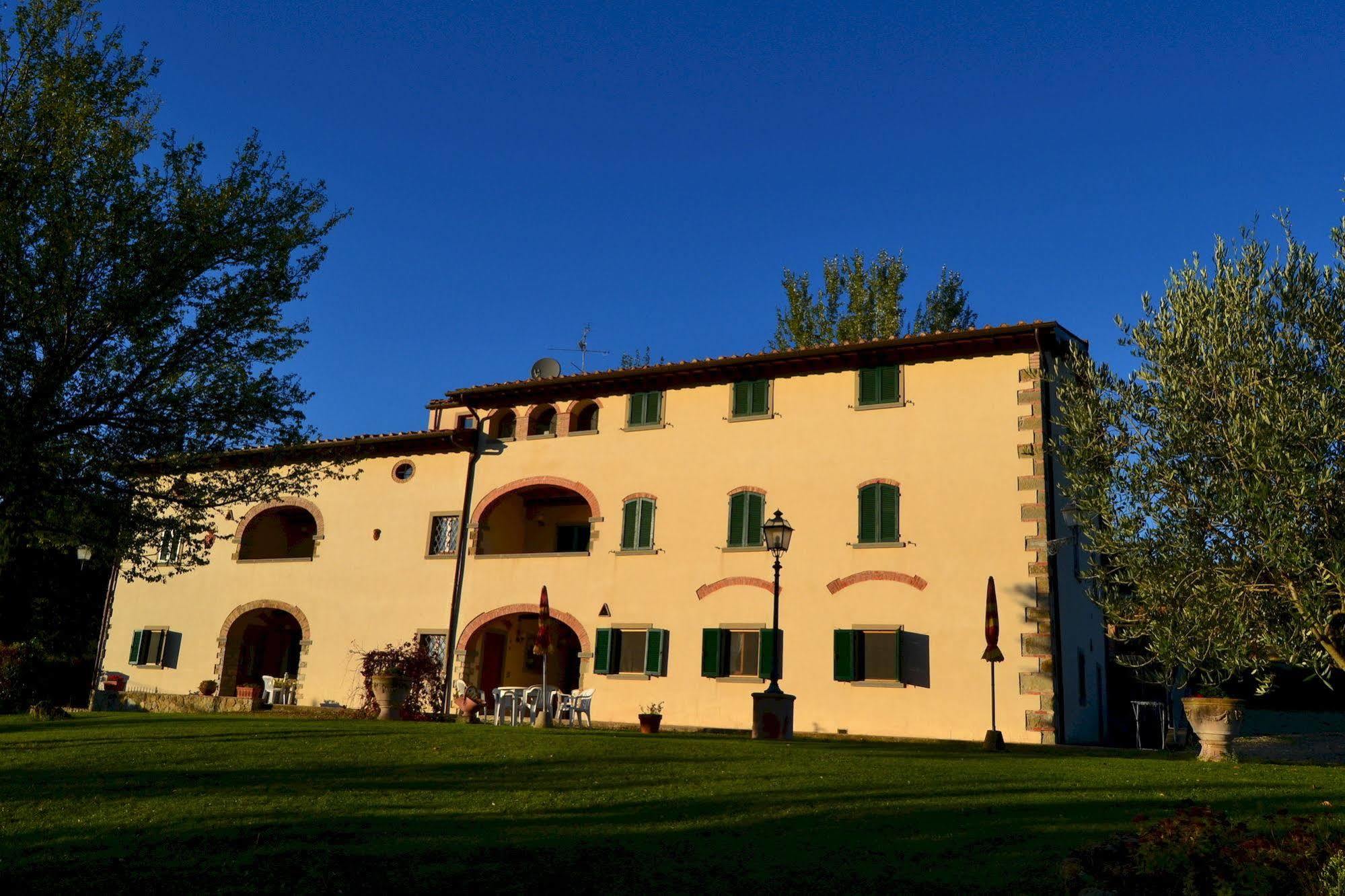 Fattoria Di Belvedere Poppi Buitenkant foto